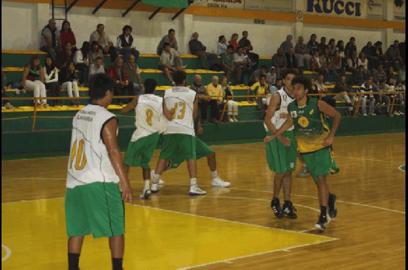 Pueblo Nuevo le ganÃ³ el viernes un partido increÃ­ble a Costa Sud en Tres Arroyos 