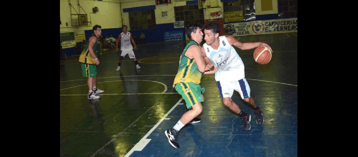 Ferro Carril Sud le ganÃ³ el pasado viernes a Costa Sud de Tres Arroyos como local 