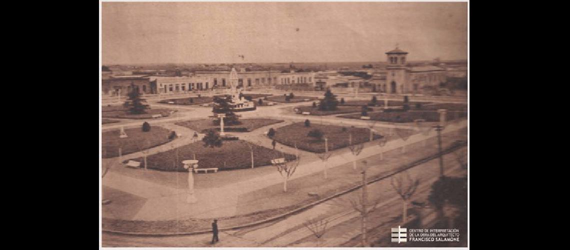 Vista de la plaza de Laprida en 1940 