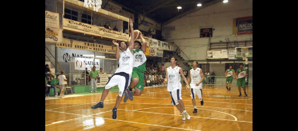 Los dos equipos de OlavarrÃ­a necesitan ganar y esperar otros resultados para saber si siguen en carrera 