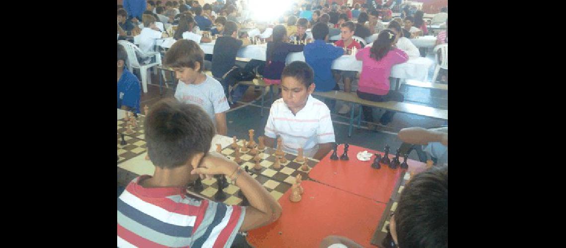 MÃ�s de 150 jugadores de La Madrid y la provincia participaron del torneo Aldo GarcÃ­a Labandal 