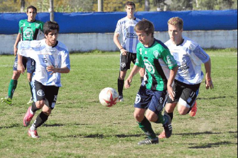 Embajadores viene de empatar ante Ferro Carril Sud 