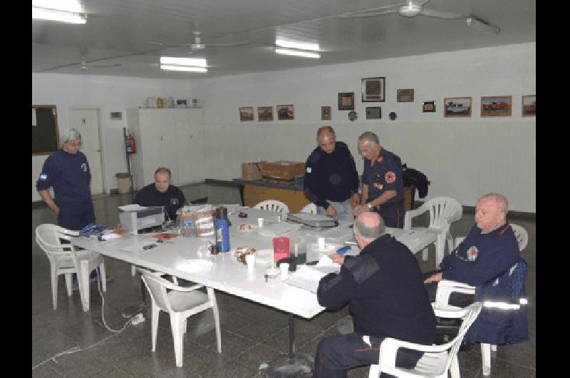 En La Madrid se llevÃ³ a cabo una reuniÃ³n de Ã©tica bomberil de la cual participaron las mÃ�ximas autoridades de la especialidad 