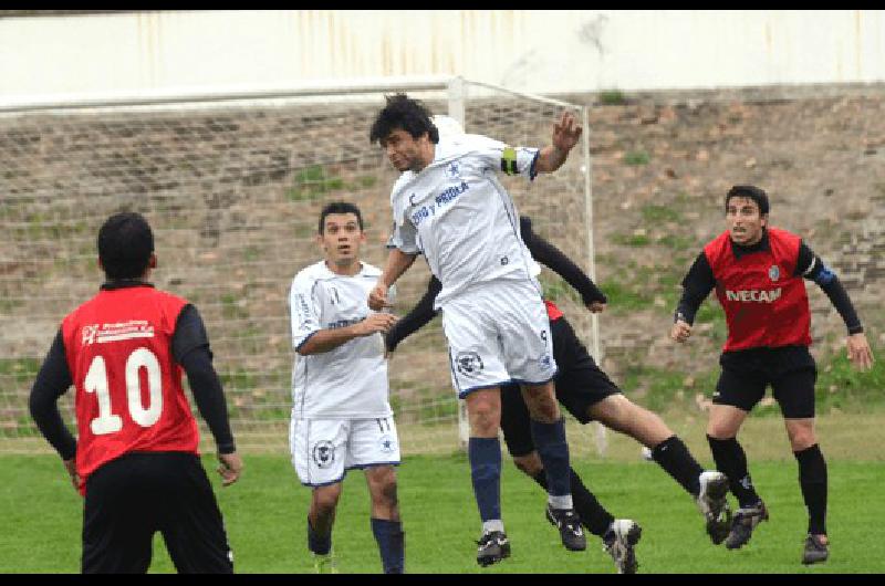 Racing se medirÃ maÃ±ana ante AtlÃ©tico Hinojo 