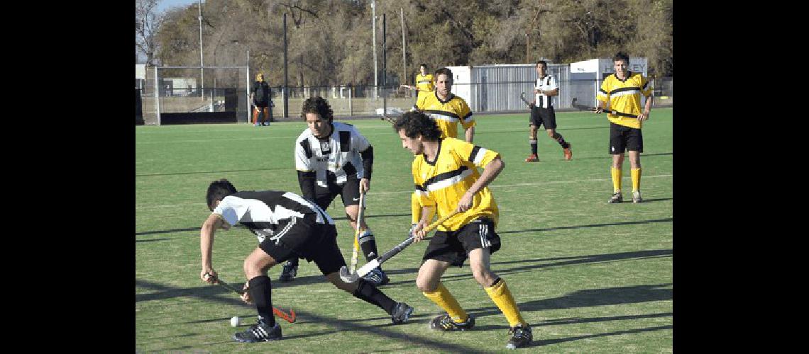 Estudiantes recibiÃ³ a Uncas de Tandil 