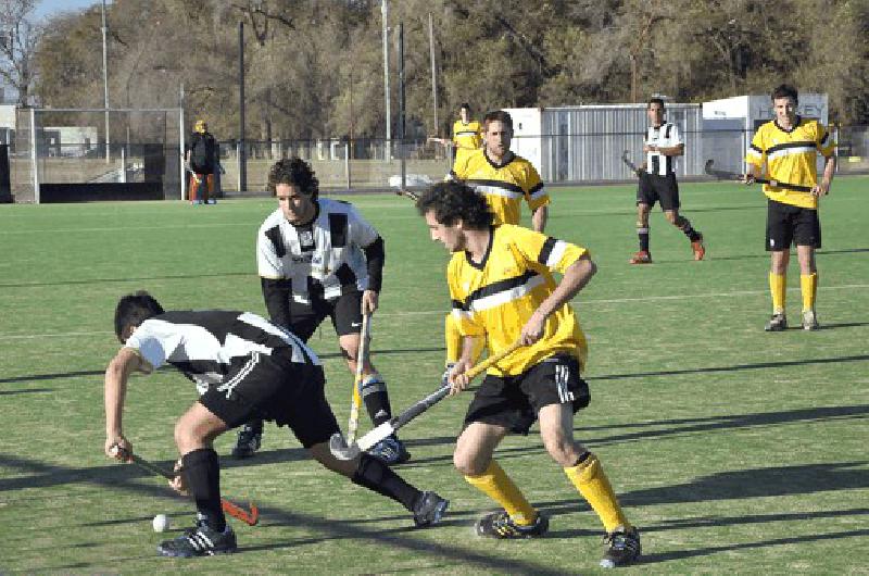 Estudiantes recibiÃ³ a Uncas de Tandil 