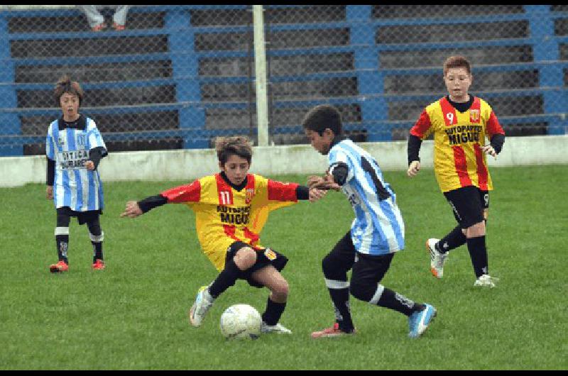 Racing de La Madrid venciÃ³ a Bull Dog en la final del torneo 