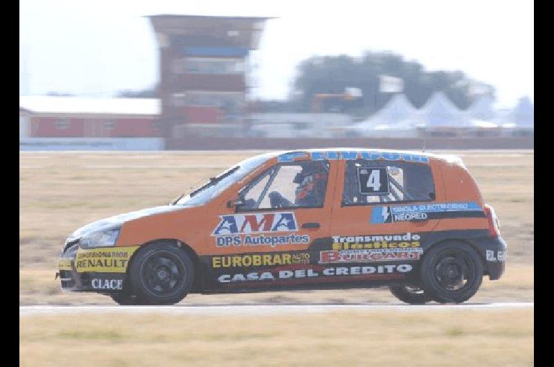 El Renault Clio de AgustÃ­n Herrera estÃ� preparado para Termas de RÃ­o Hondo 