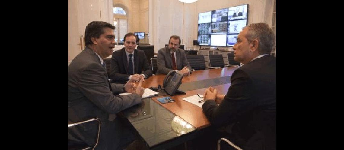 Jorge Capitanich Carlos EspÃ­ndola Federico Susbielles y Julio Alak tratando la intervenciÃ³n de la CABB 