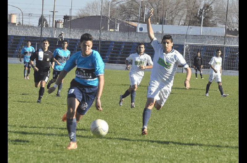 El FortÃ­n y Racing A Club se midieron en uno de los destacados de la primera fecha 