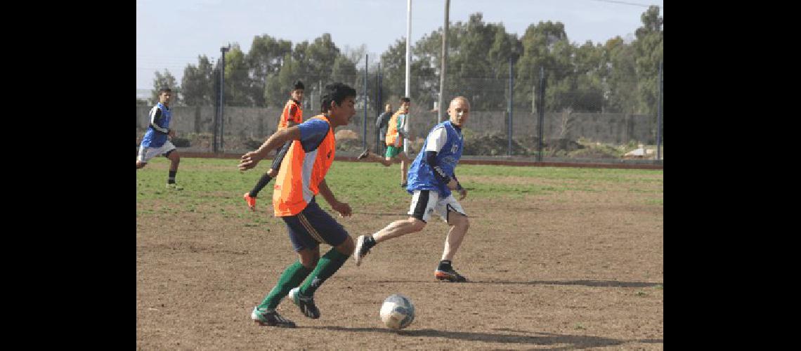 La selecciÃ³n de OlavarrÃ­a prepara su debut 