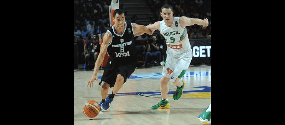 Pablo Prigioni con 18 puntos fue ayer el goleador argentino ante Brasil 