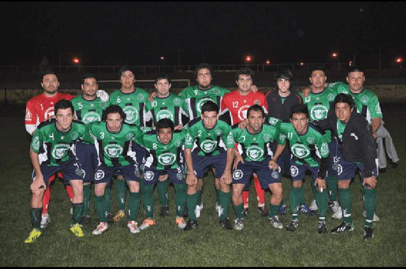 Embajadores de OlavarrÃ­a todavÃ­a no conociÃ³ la miel de la victoria en las primeras cuatro fechas del torneo de Primera DivisiÃ³n 