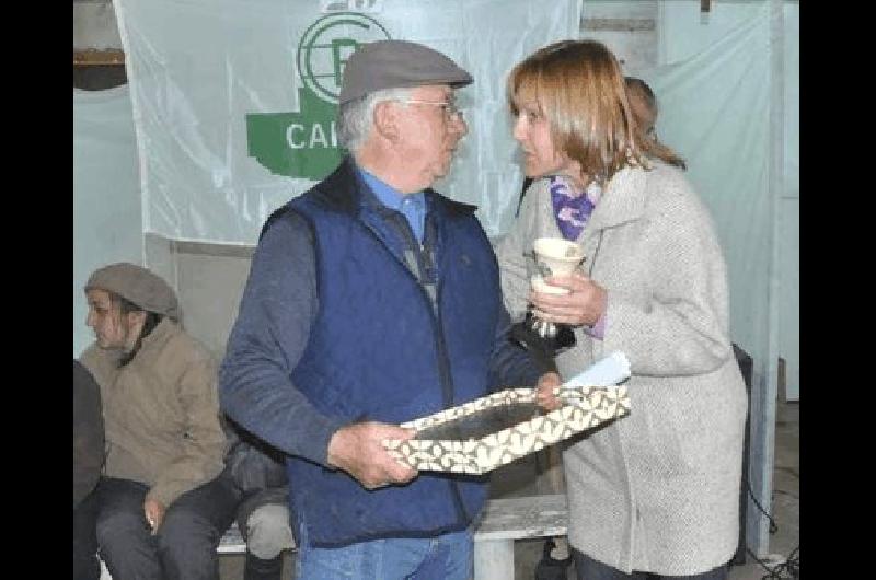 Norma Urruty (Carbap) visitÃ³ La Madrid y hablÃ³ sobre la situaciÃ³n del sector agropecuario y la relaciÃ³n con el Gobierno 