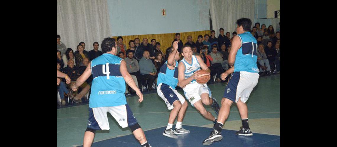 Ferro Carril Sud venciÃ³ a El FortÃ­n en el Ricardo De la Vega y hoy intentarÃ seguir de racha en Tres Arroyos 