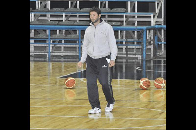 El entrenador albinegro se mostrÃ³ muy conforme con la tarea defensiva del Bata 