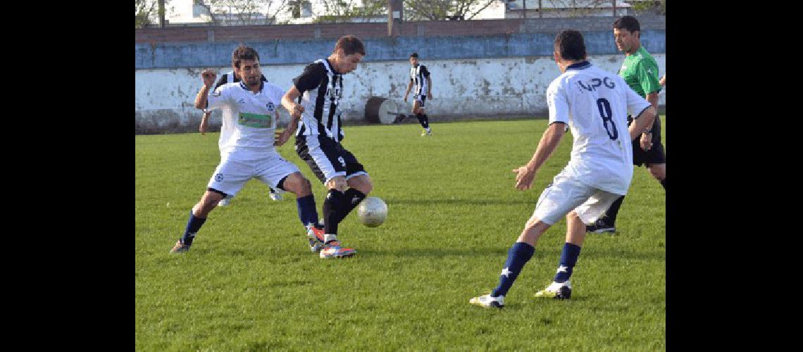 Estudiantes superÃ³ 1 a 0 a Racing A Club 