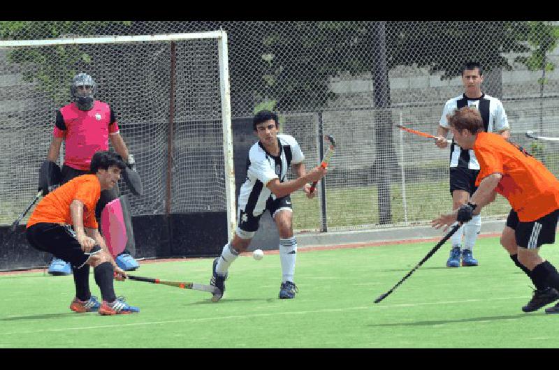 El equipo de primera caballeros de Estudiantes recibiÃ³ a selecciones bahienses 