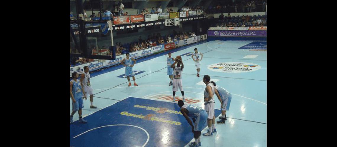 Estudiantes se hizo fuerte en tierras santafesinas y venciÃ³ a Sport para sumar su primera victoria jugando de visitante 