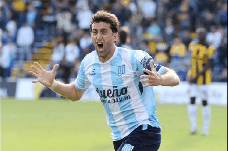 Diego Milito fue la figura de Racing en Rosario 