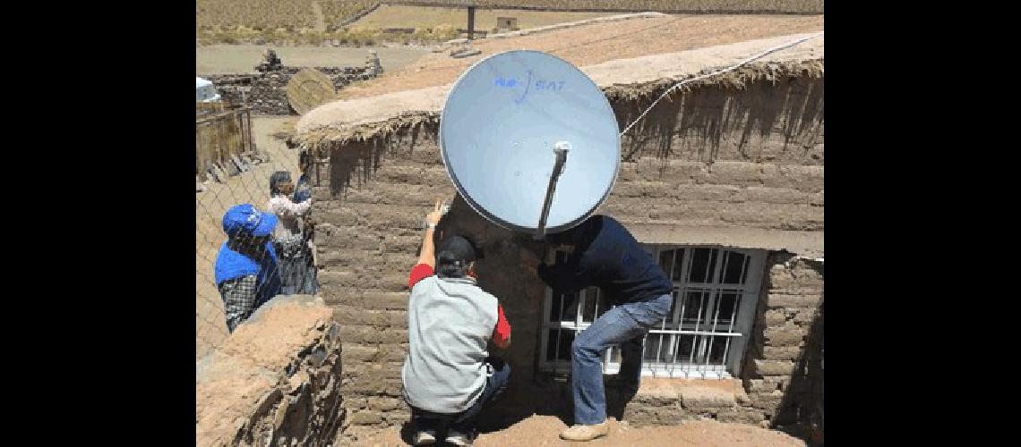 TÃ©cnicos de Arsat realizarÃ­an la instalaciÃ³n de antenas 