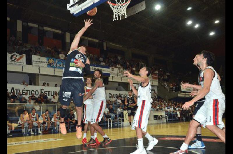 Estudiantes venciÃ³ el pasado lunes a San Lorenzo de Almagro en el Maxigimnasio del Parque Carlos Guerrero 