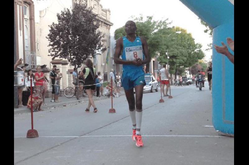 Julius Rono fue el mejor clasificado en la MaratÃ³n 125 Aniversario de La Madrid 