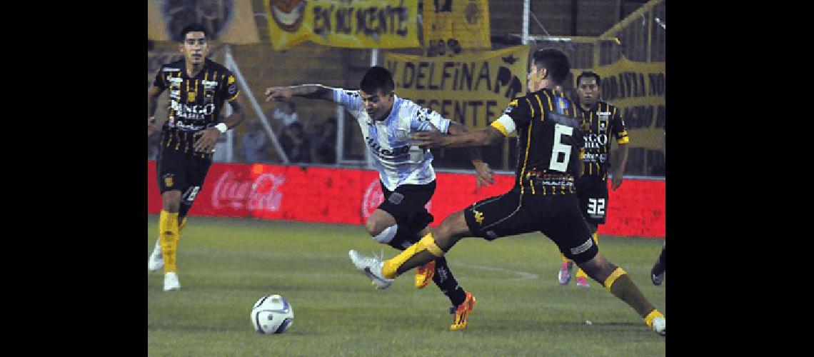 Racing viene de igualar ante Olimpo 0 a 0 en BahÃ­a Blanca por el torneo de Primera DivisiÃ³n 