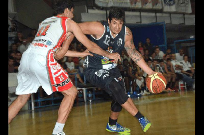 El interno platense Juan Abeiro sufriÃ³ una rotura del menisco y no estarÃ presente en los playoffs 