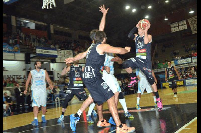 El Bata con mucho esfuerzo derrotÃ³ anoche a Hispano y manda 2 a 0 en la serie de playoffs 