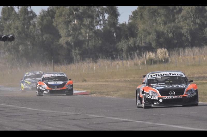 AgustÃ­n Canapino tuvo un gran rendimiento con su Mercedes y mandÃ³ en la clasificaciÃ³n 