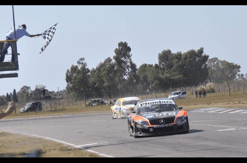 AgustÃ­n Canapino del Midas Racing Team confirmÃ³ su buen momento en OlavarrÃ­a 