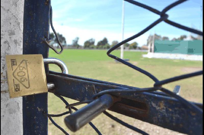 Para preservar el piso de las canchas se suspendiÃ³ el fÃºtbol en Laprida y La Madrid 