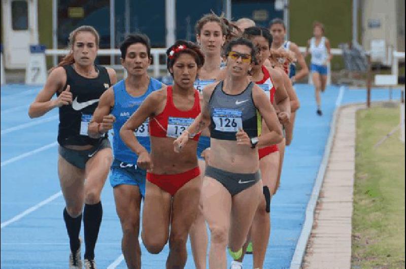 La atleta de Laprida ganÃ³ su prueba de 5000 metros en tierras charrÃºas 