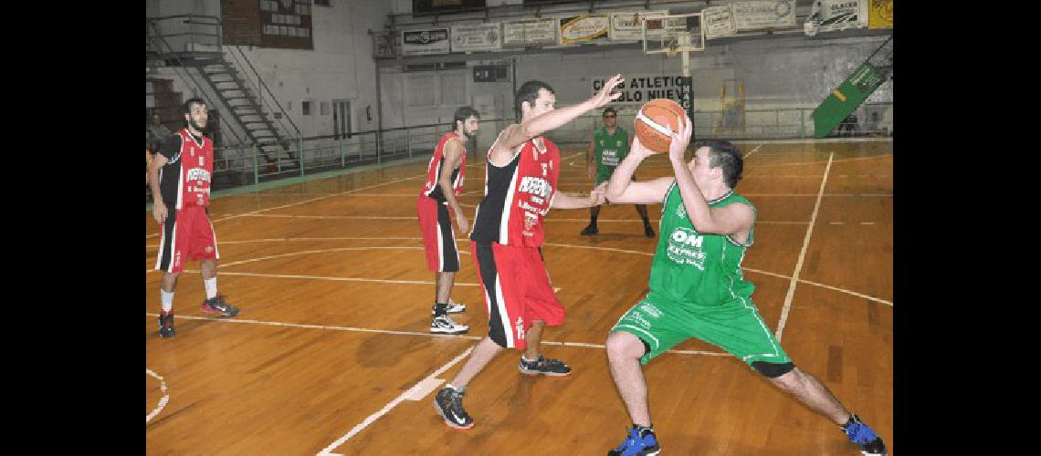 El equipo serrano se impuso anoche en el gimnasio Juan Manolio 