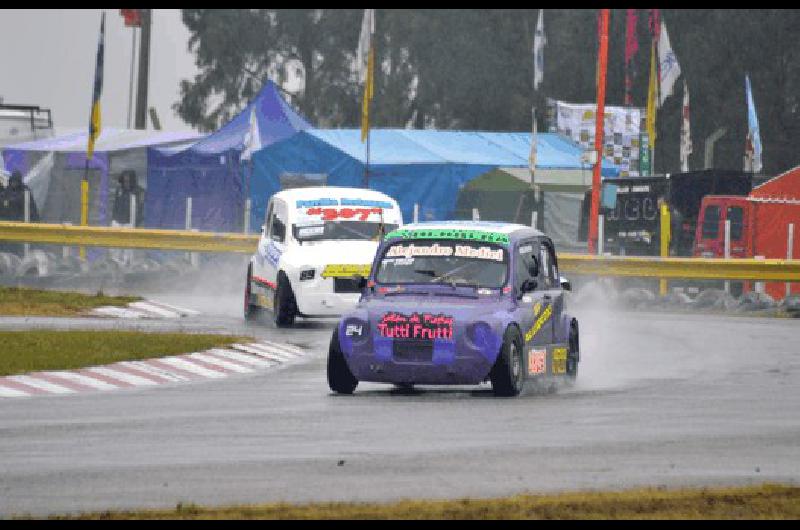 La Promocional 850 tendrÃ� un parque de 30 pilotos en el AutÃ³dromo Dante y Torcuato Emiliozzi 