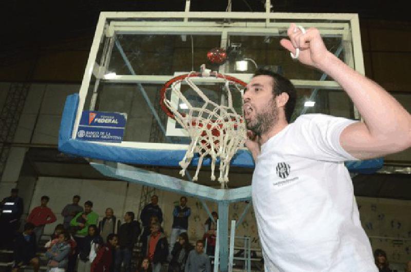 El escolta Juan Levrino integrÃ³ el equipo del Bata que ganÃ³ el Torneo Federal 