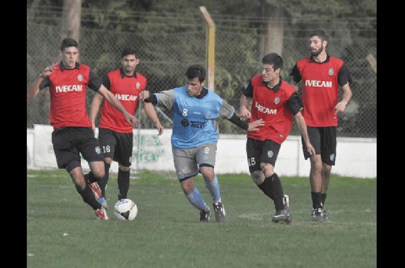 Loma Negra viene de derrotar al campeÃ³n Hoy serÃ visitante de Sierra Chica 