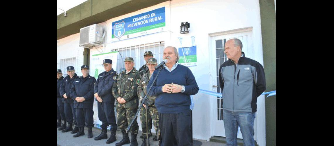 El Ministro Granados inaugurÃ³ el Comando de PrevenciÃ³n Rural 