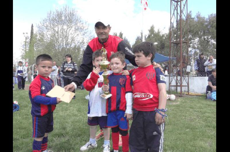 Se realizÃ³ en Ingeniero el 10Âº encuentro de Escuelitas de FÃºtbol 