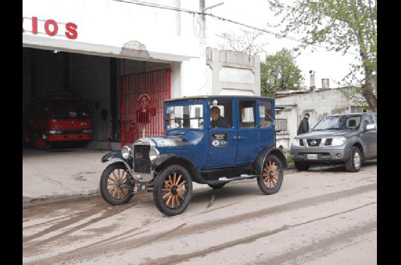 HÃ©ctor Gentile junto con su Ford T de 1926 realiza una travesÃ­a de casi 5 mil kilÃ³metros 