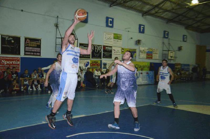 Ferro Carril Sud se hizo fuerte como local y ganÃ³ anoche con mucha autoridad 