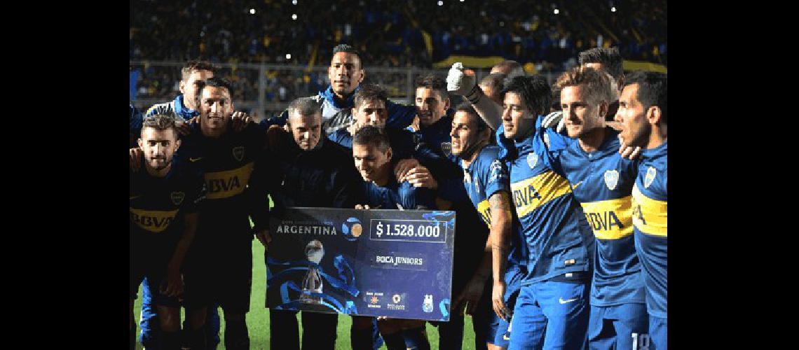 Los jugadores de Boca festejan el pase a la final de la Copa Argentina 