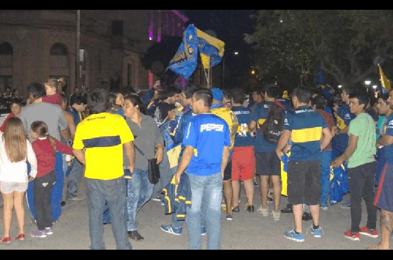 Los hinchas de Boca en La Madrid festejaron la obtenciÃ³n del campeonato 