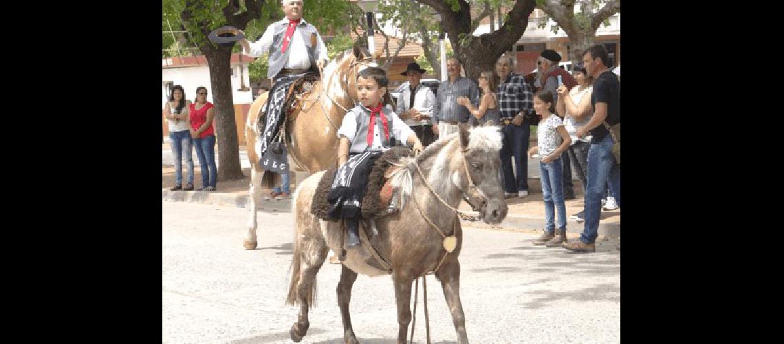 El festejo del dÃ­a de la tradiciÃ³n fue toda una fiesta para grandes y chicos 