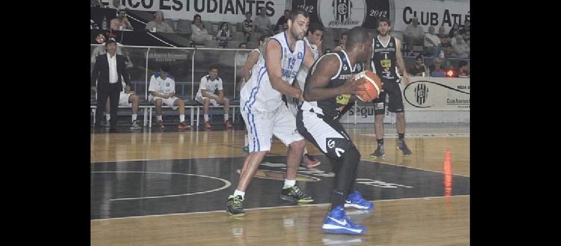 El Ãºltimo juego como local del Bata fue con derrota ante Parque Sur de ConcepciÃ³n del Uruguay 