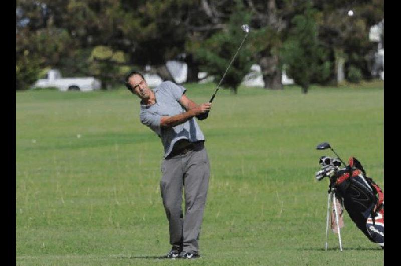 JosÃ© Urrutia es protagonista en los torneos albinegros 