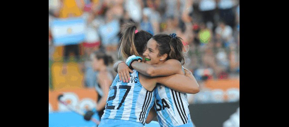 Las Leonas volvieron a festejar de locales 