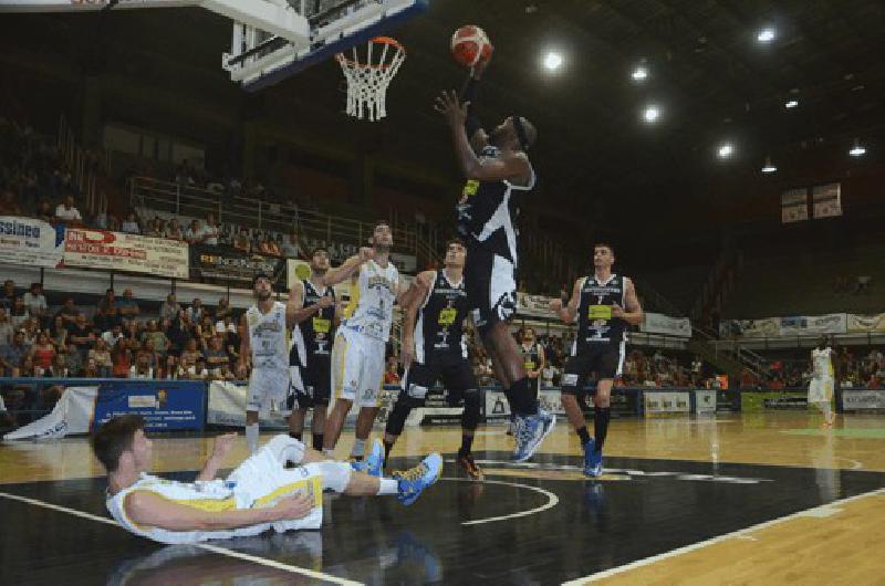 El equipo estudiantil derrotÃ³ el pasado domingo a Atenas de Carmen de Patagones 92 - 77 