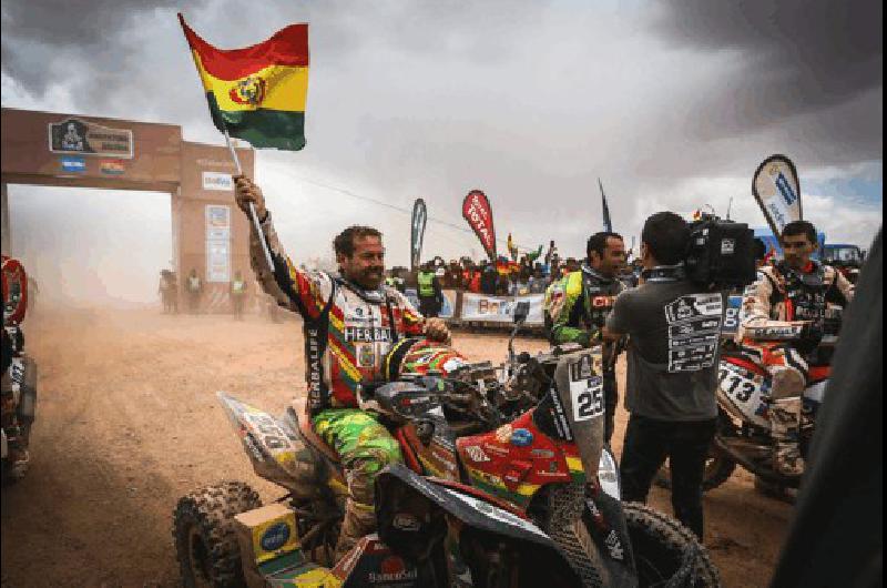 El presidente boliviano Evo Morales recibiÃ³ al Dakar y saludÃ³ a Sebastien Loeb 